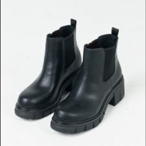 LIPSTIK Black Ankle Boots by Princess Polly